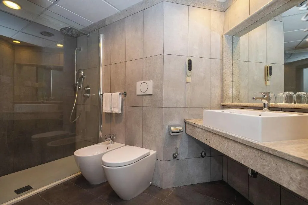 TWIN SUPERIOR WITH BALCONY Room, Four Points by Sheraton Catania Hotel & Conference, Catania