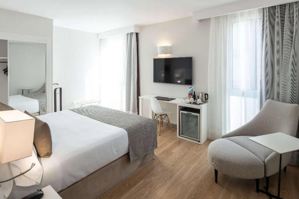Room, Catalonia Bristol, Barcelona