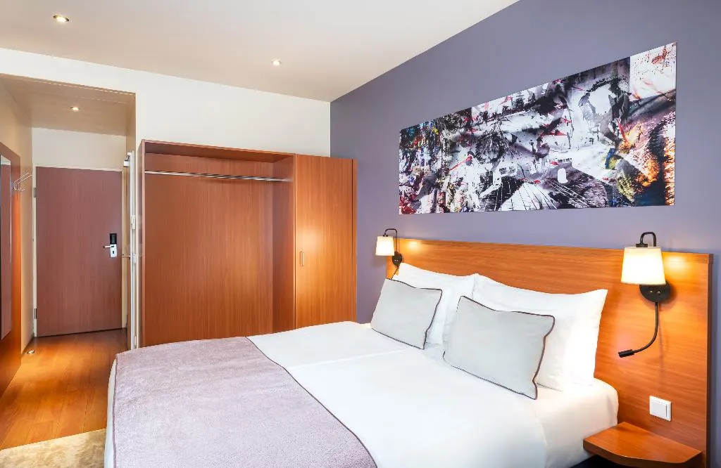 DOUBLE COMFORT Room, Leonardo Hotel Salzburg City Center, Salzburg