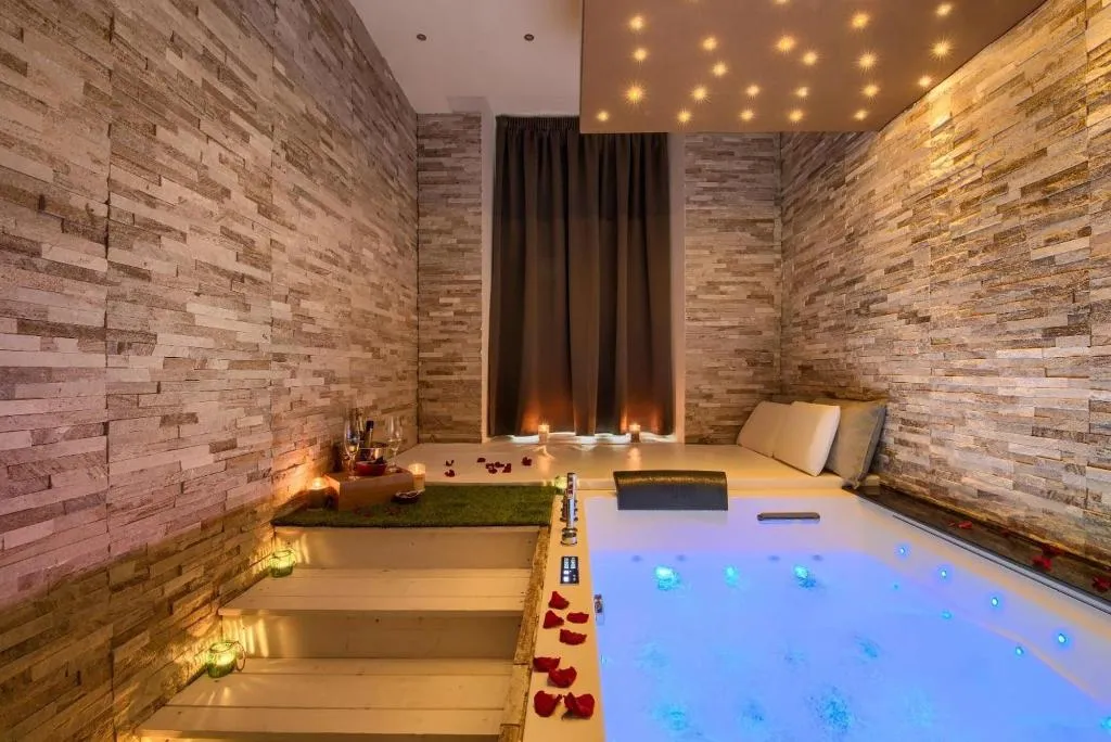 Sports and Entertainment, Relais Vatican Secret, Rome