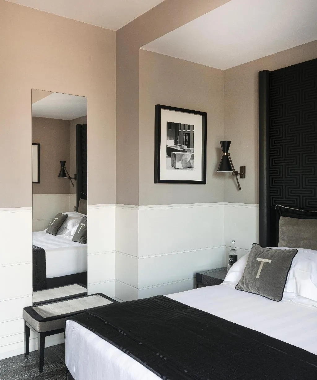 DOUBLE DELUXE KING BED Room, The Tribune, Part of JDV by Hyatt, Rome