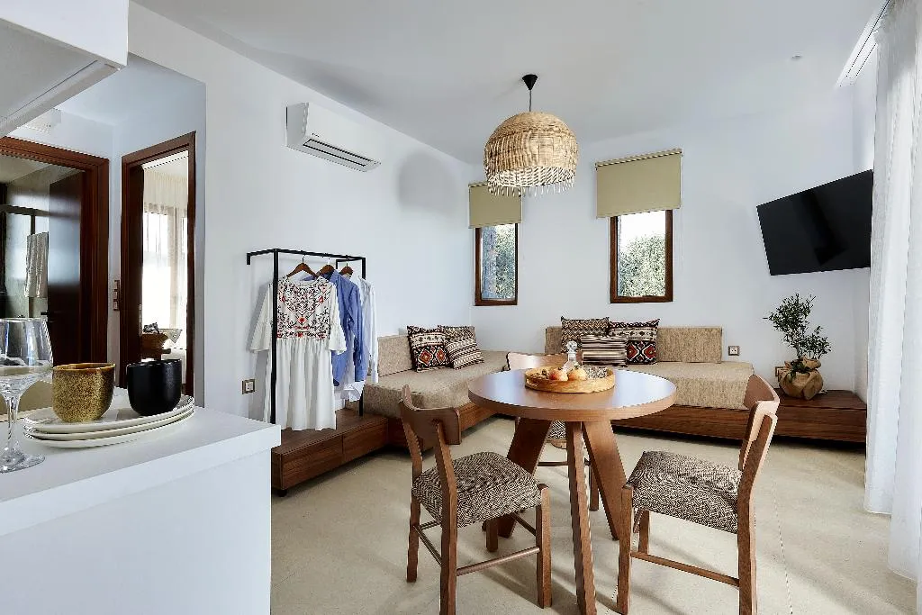 SUITE ONE BEDROOM Room, Volta Suites And Villas, Crete