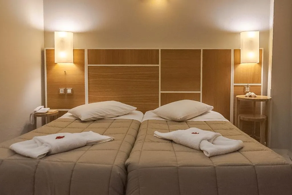 SINGLE STANDARD Room, Fedriades Delphi, Athens