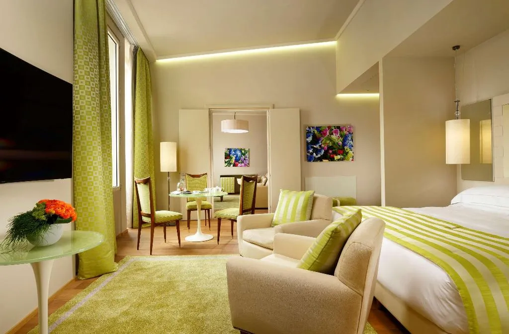 Room, Grand Hotel Minerva, Florence