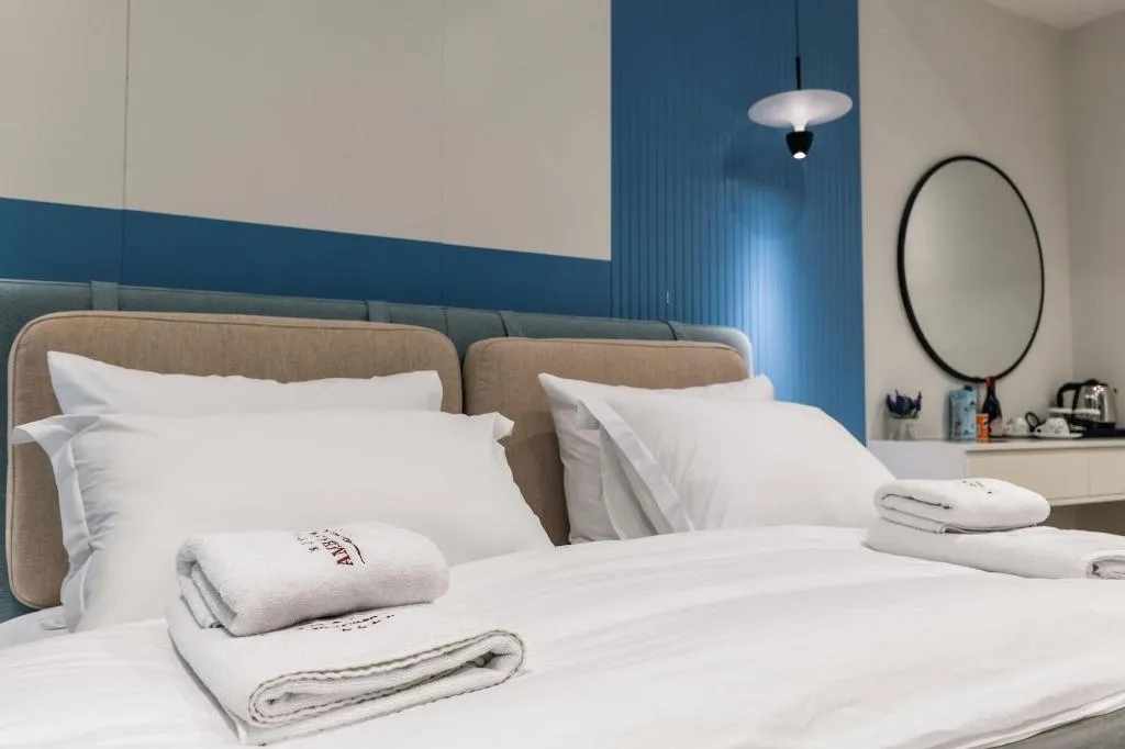 Room, Ambasador Hotel, Durres