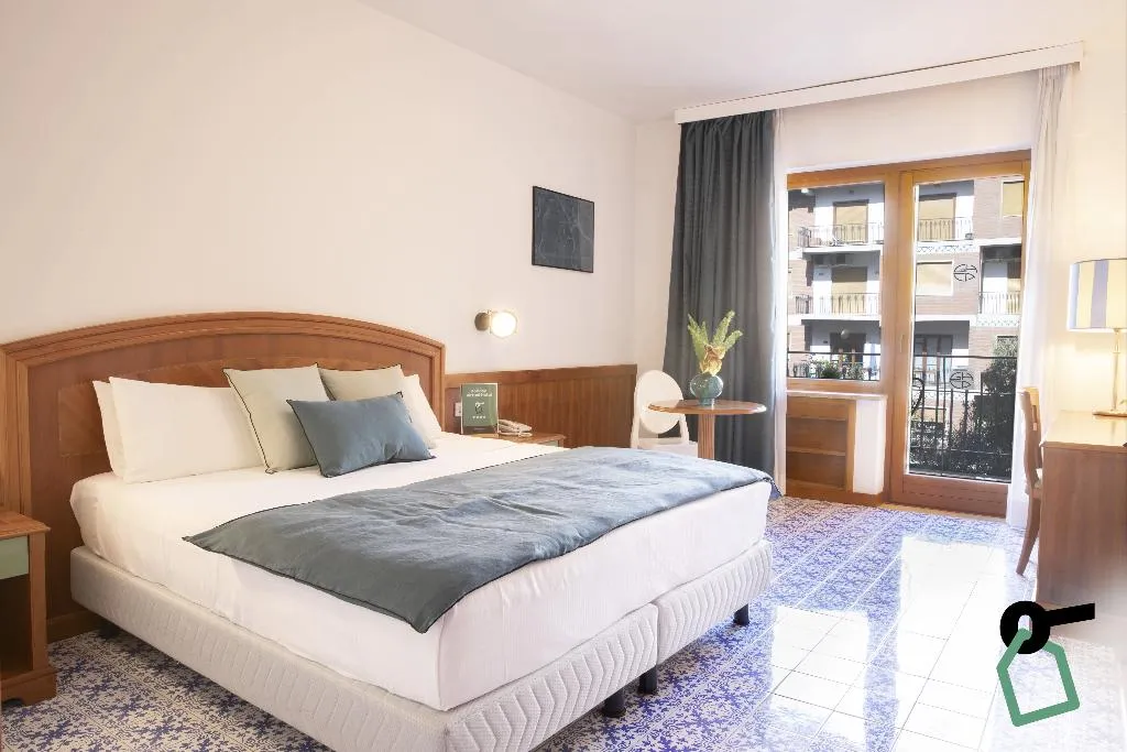 DOUBLE COMFORT Room, Hotiday Room Collection - Sorrento, Naples