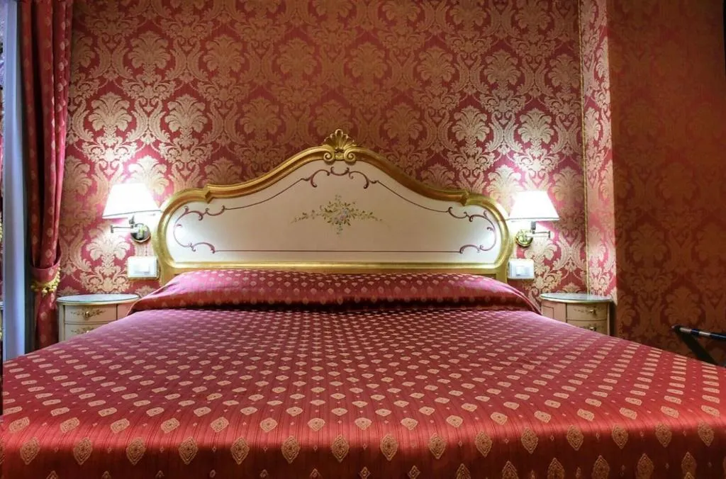 Room, Al Gazzettino, Venice