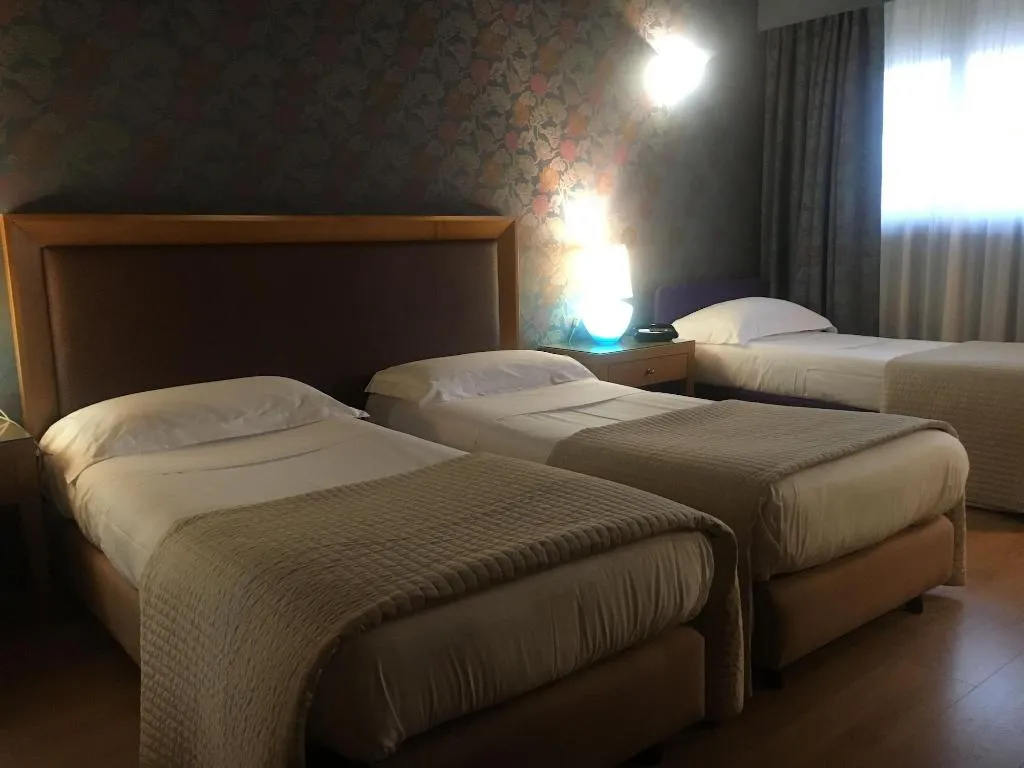 Room, Hotel Motel Visconteo, Milan