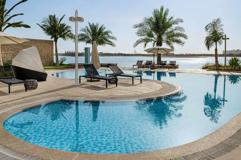 Pool, Wyndham Residences The Palm, Dubai