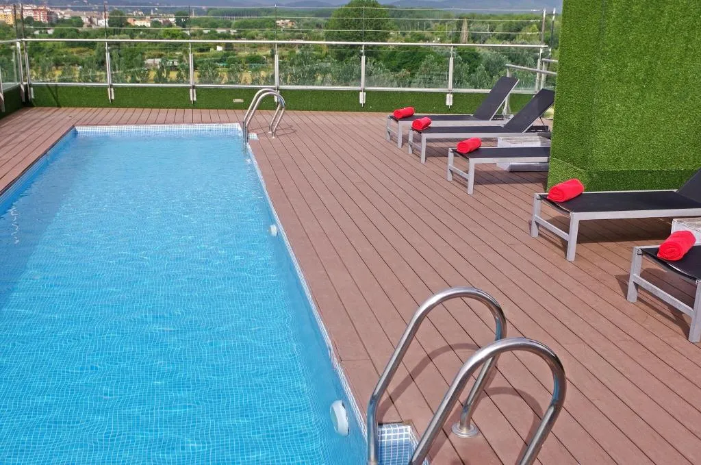 Pool, Double Tree by Hilton Girona, Costa Brava