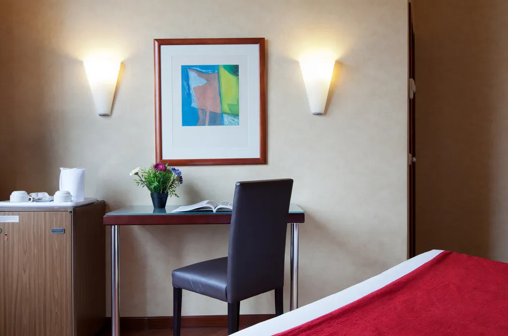DOUBLE WITH DOUBLE BED Room, Hotel Arosa, Madrid