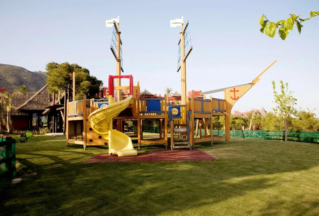 Sports and Entertainment, Asia Gardens Hotel & Thai Spa, a Royal Hideaway Ho, Costa Blanca
