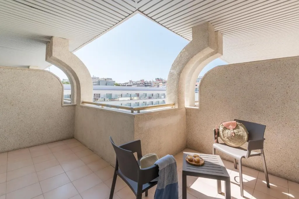 Terrace, Hotel Salou Beach Rentalmar, Costa Dorada