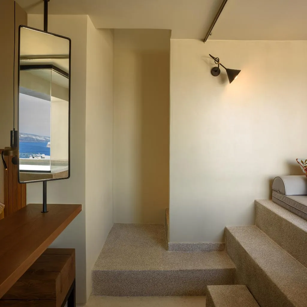 SUITE PREMIUM Room, Potnia Theron Suites, Santorini