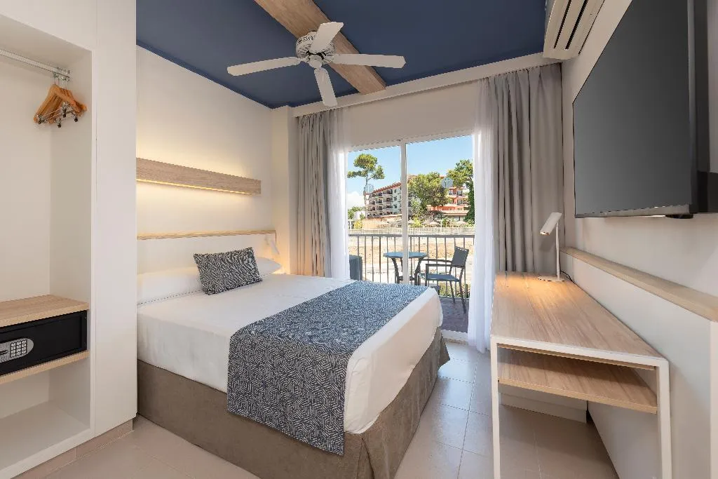 SINGLE WITH BALCONY Room, Pabisa Sofia, Majorca