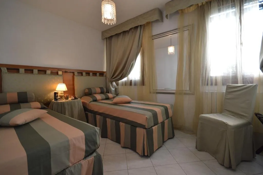 Room, Albergo Marin, Venice