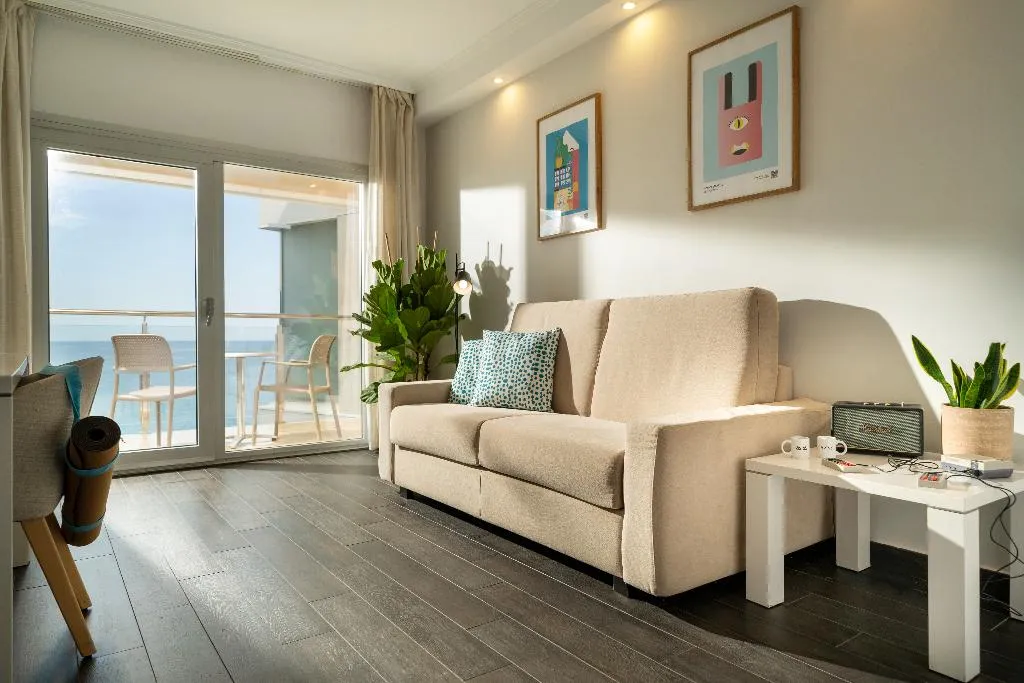 TOWNHOME SEA VIEW Room, Innside Alicante Porta Maris, Costa Blanca