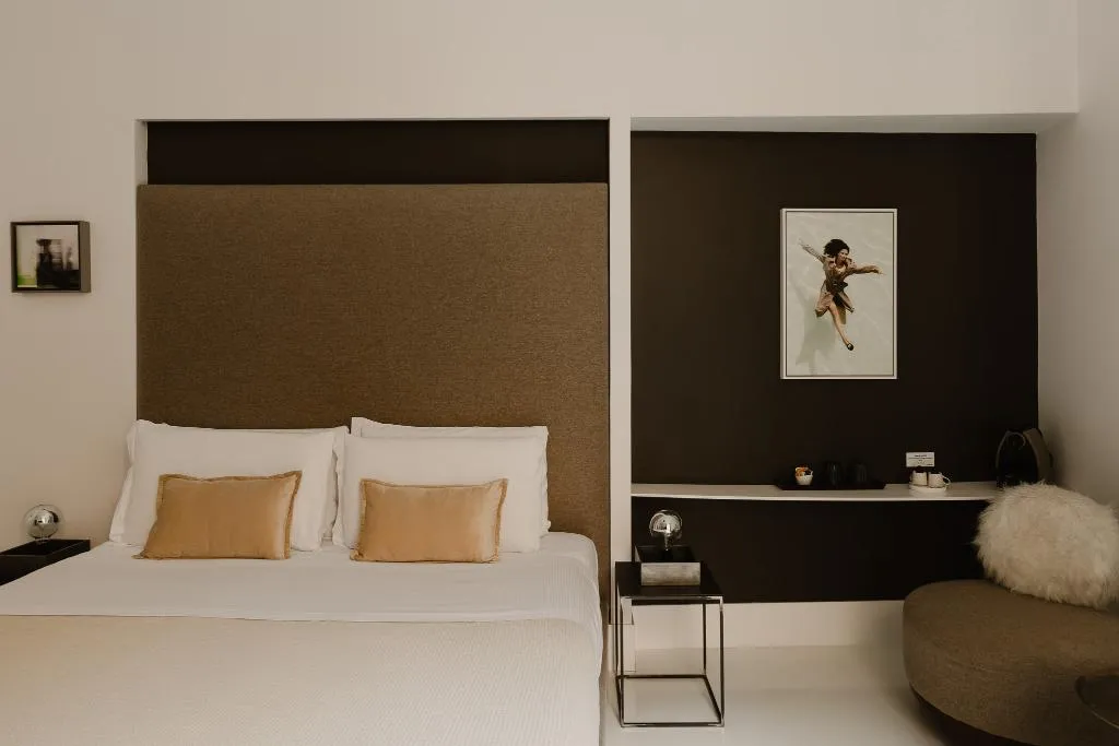 JUNIOR SUITE STANDARD Room, Piazza Di Spagna 9, Rome
