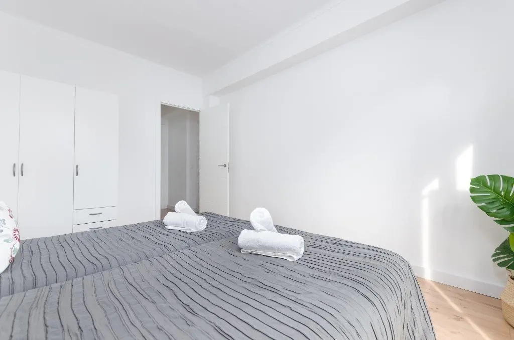 APARTMENT TWO BEDROOMS ONE BATHROOM Room, Port Apartments, Majorca