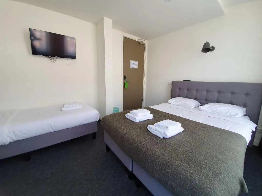 Room, Hotel Heye 130, Amsterdam