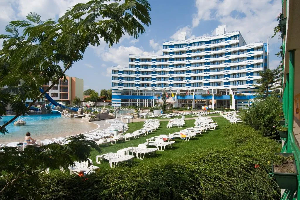 General view, Trakia Plaza, Bourgas