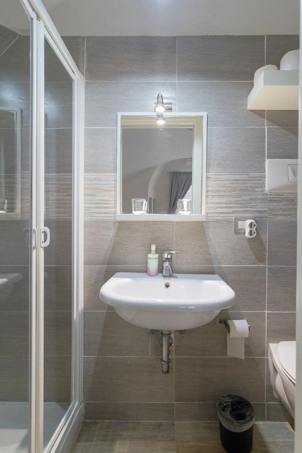 DOUBLE SUPERIOR WITH BALCONY Room, Maison Du La Rua, Naples