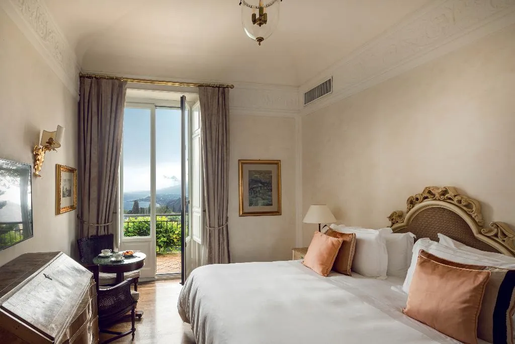 SUITE DELUXE Room, Grand Hotel Timeo, A Belmond Hotel, Taormina, Taormina