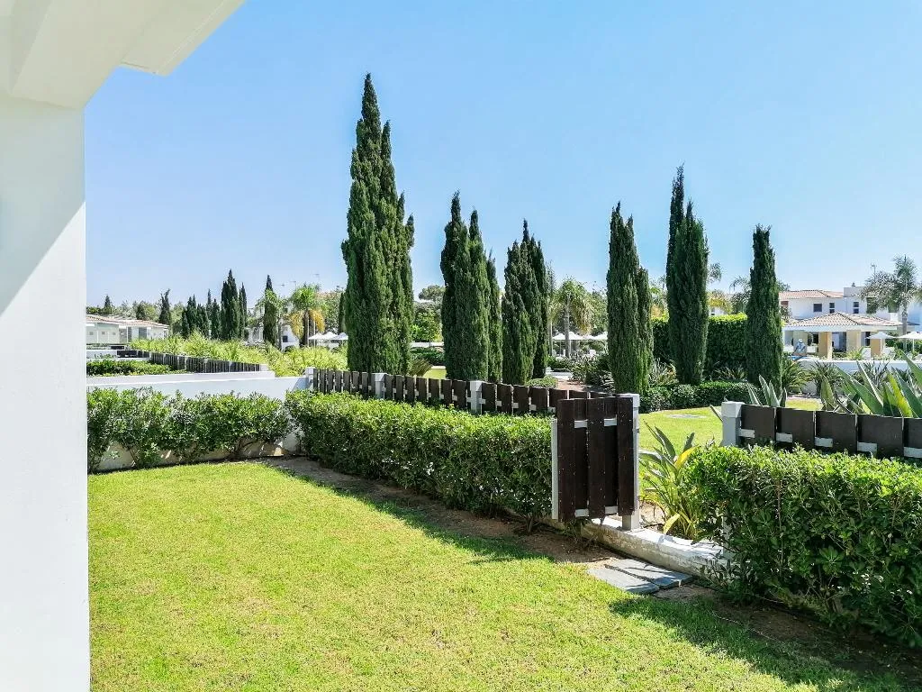 APARTMENT POOL VIEW Room, Atlantis Gardens Apartments & Villas, Cyprus