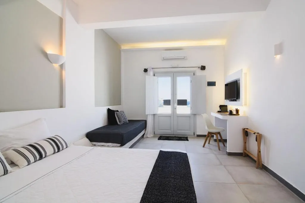 Room, Sunset Faros, Santorini