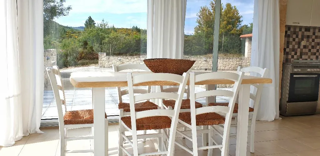 SUITE SEA VIEW TWO BEDROOMS Room, Bungalow White Apartments and Suits, Halkidiki