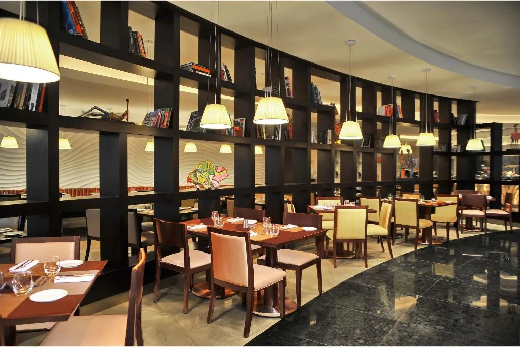 Restaurant, Le Meridien Pyramids, Cairo