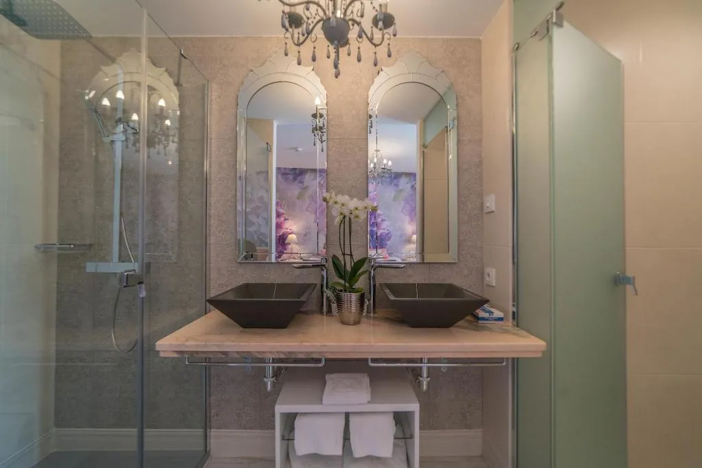 Room, Rey Don Pedro Luxury Home, Seville