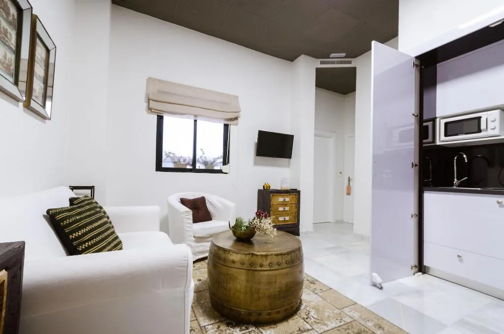 Room, Luces De Catedral, Costa Blanca