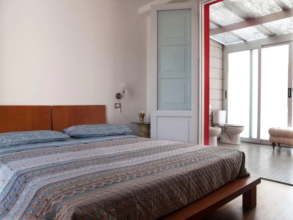 Room, Casa del Vento, Catania