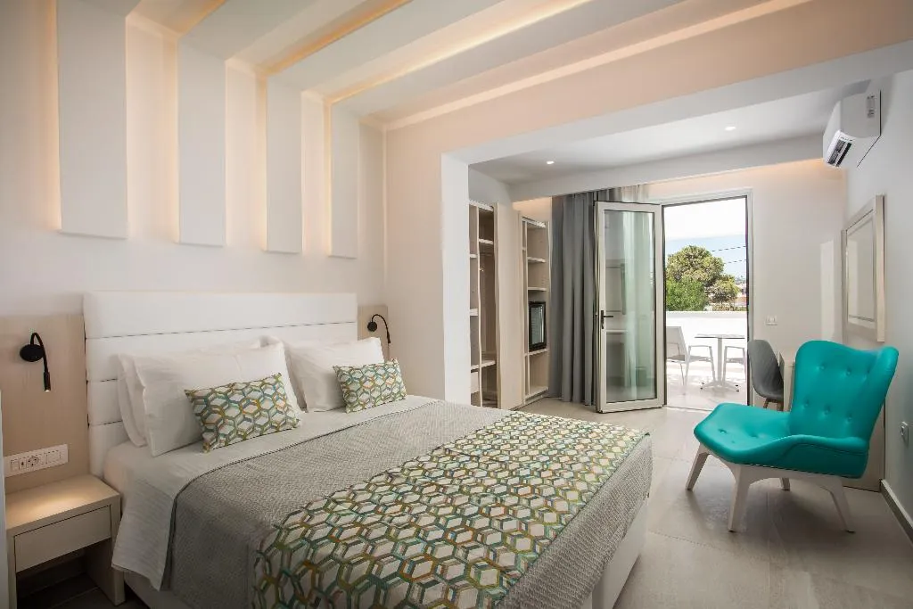DOUBLE SUPERIOR Room, Hollywood Inn, Rhodes