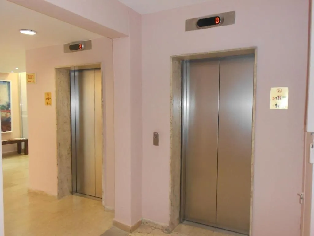 Lobby, Sun Hall Beach Hotel Apts, Cyprus
