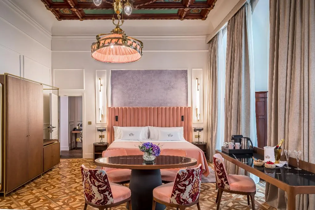 Room, Palacio Gran Via, A Royal Hideaway Hotel, Andalucia