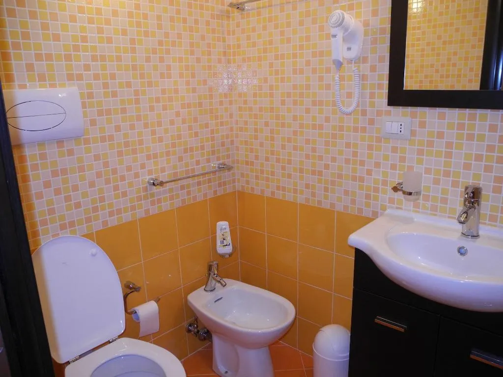 Room, Il Girasole Capo d'Orlando, Olbia