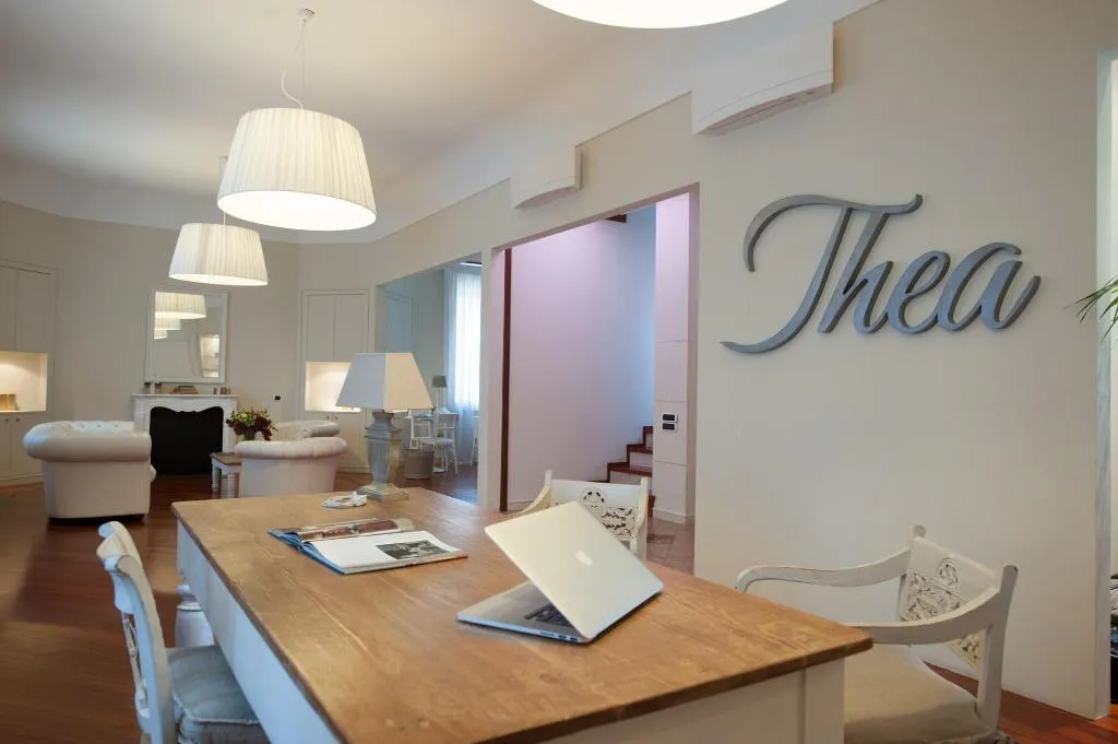 Lobby, Thea Monza, Milan