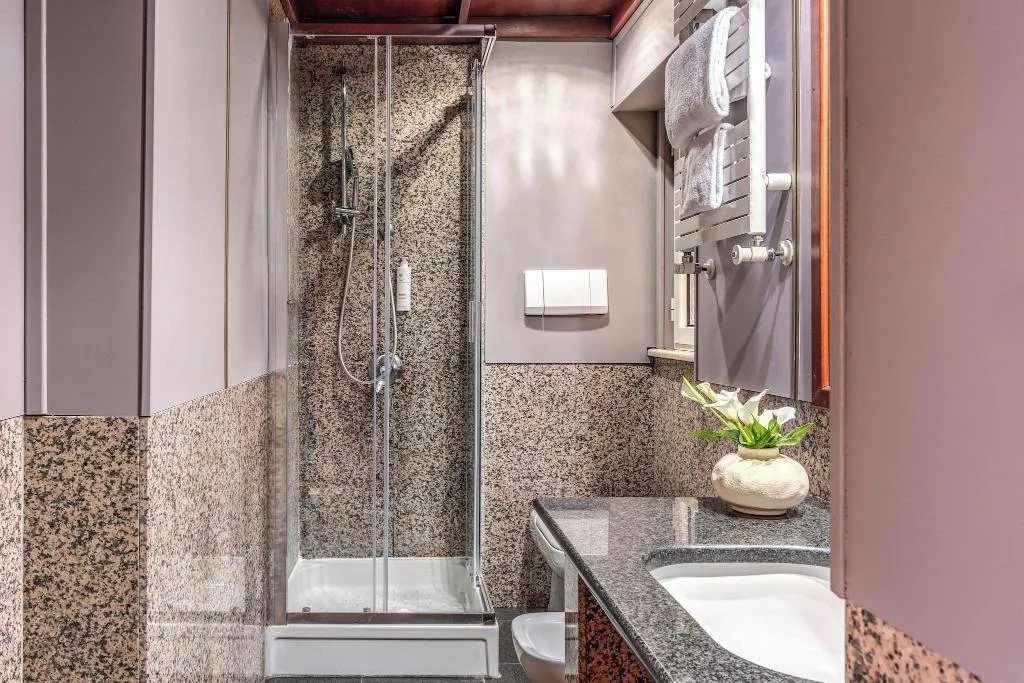 SINGLE STANDARD Room, Madison, Rome