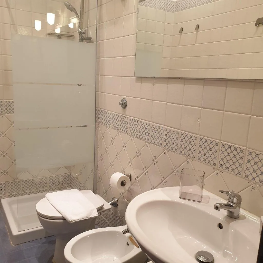 Room, La Locanda Dell Arte, Naples