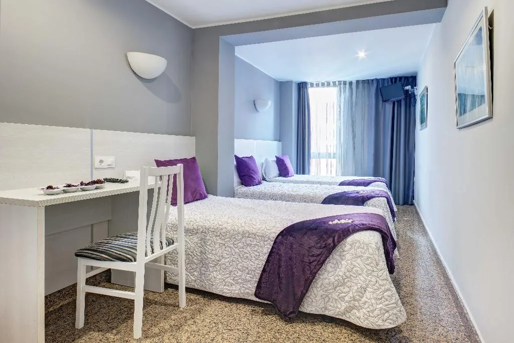 TRIPLE STANDARD Room, Nuevo Triunfo, Barcelona