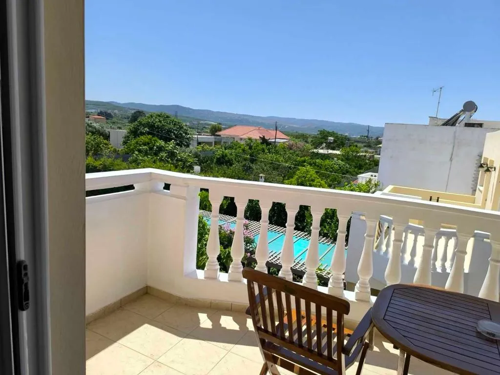 SUITE POOL VIEW Room, Golden Rose, Crete