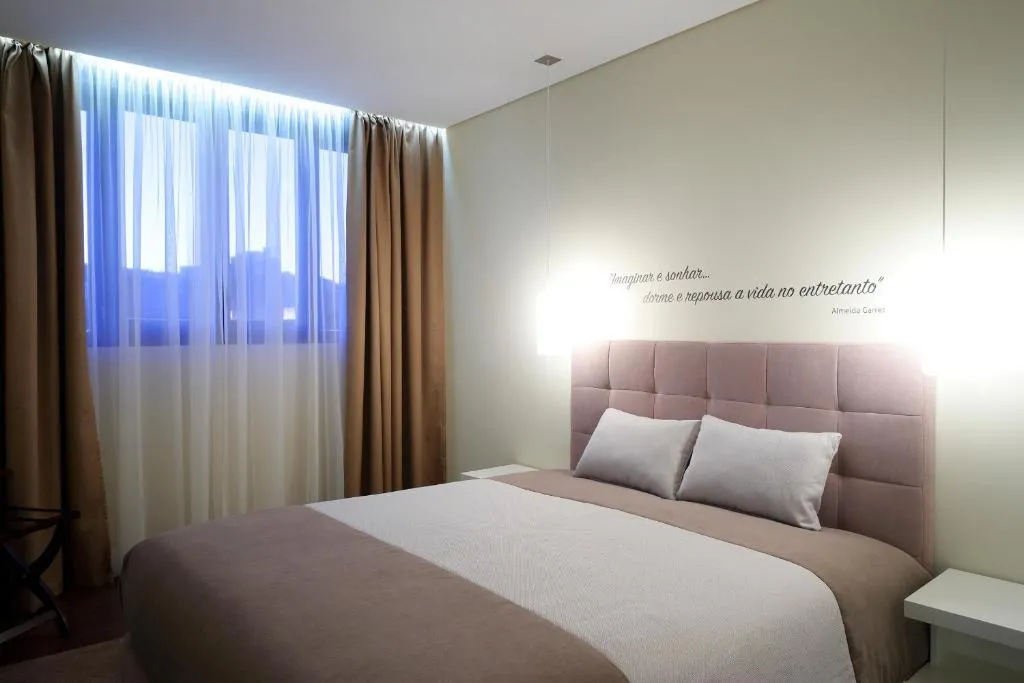 APARTMENT TWO BEDROOMS ONE BATHROOM Room, Porto Old Town – Apartamentos Turisticos, Porto