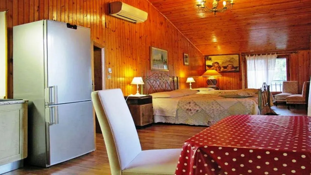 APARTMENT CAPACITY 4 Room, Podere Caldaruccio La Pineta, Perugia