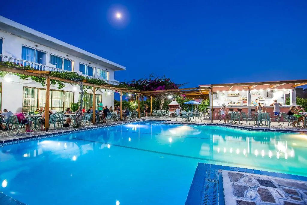 Pool, Belvita, Rhodes
