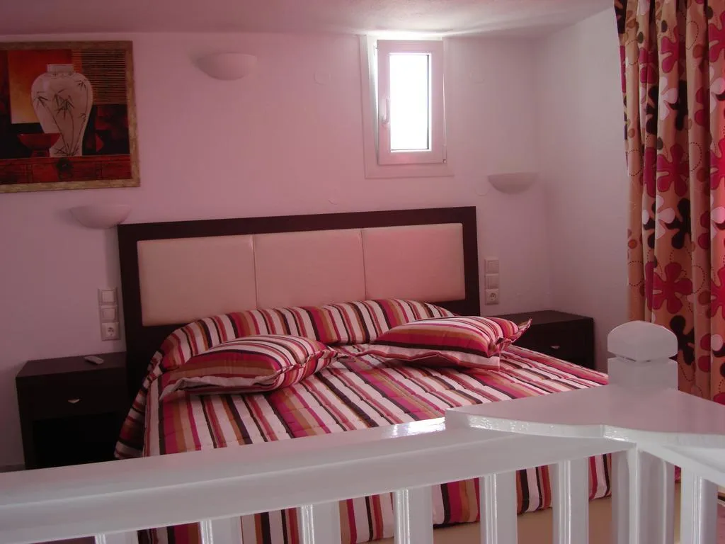 Room, Elena Studios & Suites, Mykonos