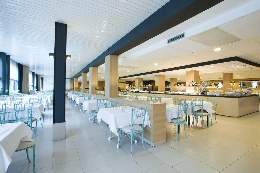Restaurant, Guitart Central Park Aqua Resort, Costa Brava