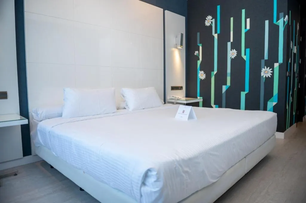 DOUBLE SUPERIOR Room, Malaga Nostrum, Costa Del Sol