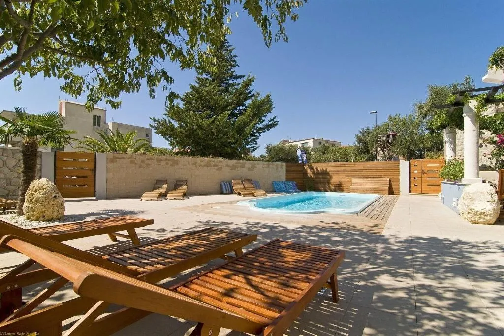 Sports and Entertainment, Villa Bougenvilia Tomas, Split
